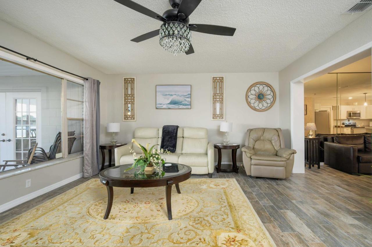 Lakefront Home With Screened Porch And Grill Winter Haven Εξωτερικό φωτογραφία